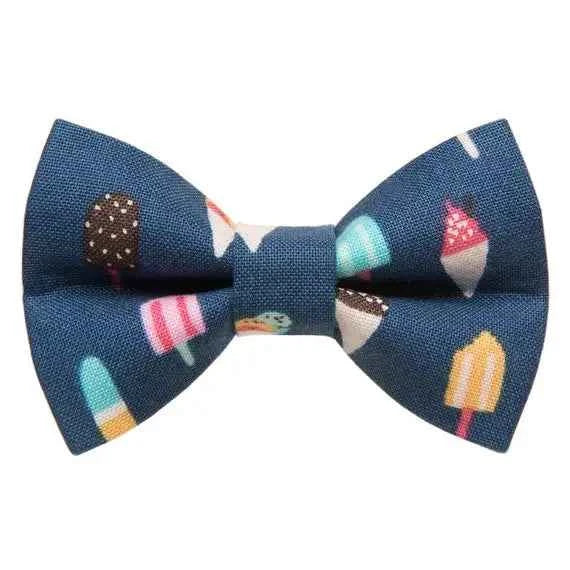 The What's the Scoop Cat Bow Tie - Stylish Accessory for Your Feline Friend