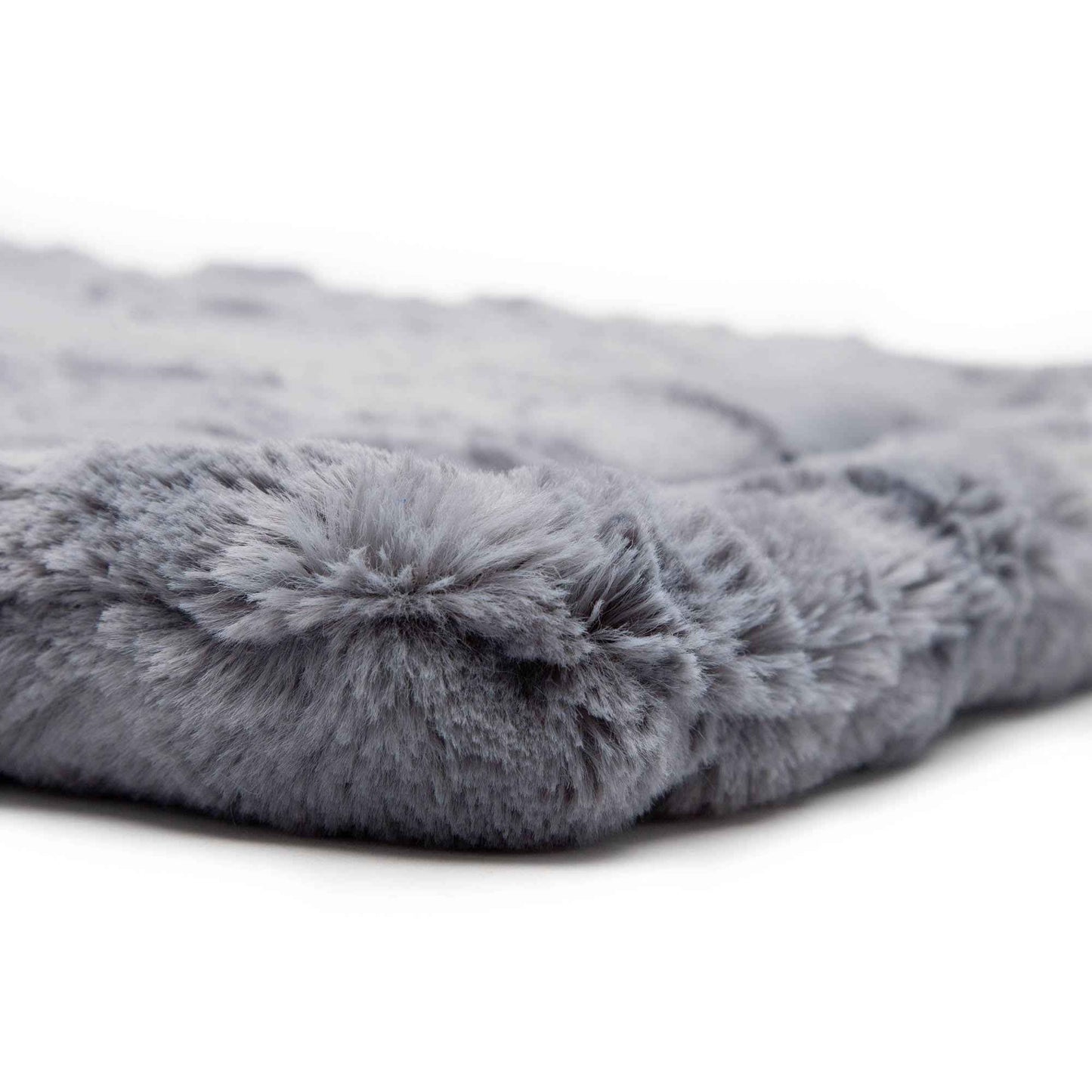Minky Pet Bed - Luxurious Flat Fur Bed for Ultimate Pet Comfort