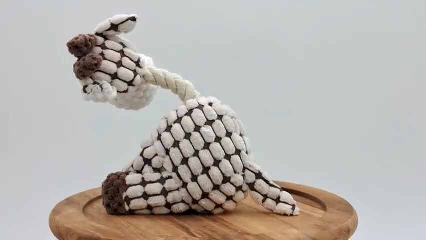 Gee the Giraffe Plush Pet Toy For Dogs