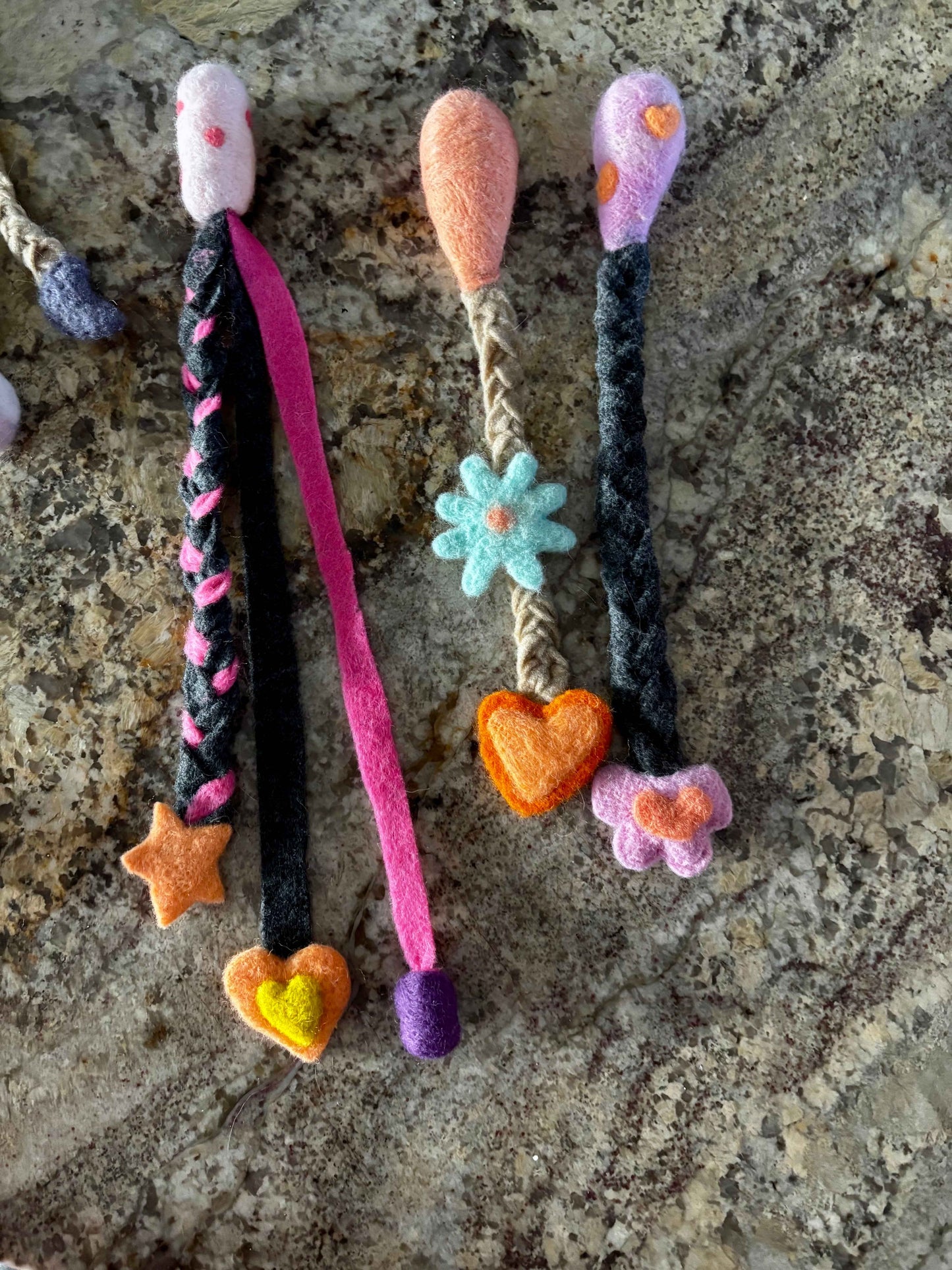 Handmade Organic Cat Toys for Playful Felines
